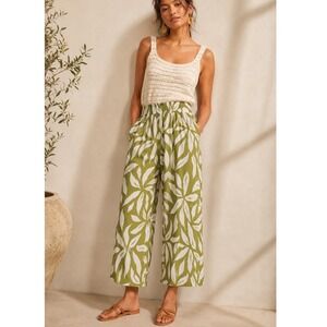 Meg & Margot Tropical Leaf Print Wide Leg Cropped Pants PS‎ Green Pull On